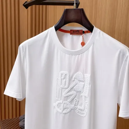 Replica Hermes T-Shirts Short Sleeved For Men #1422459 $45.00 USD for Wholesale