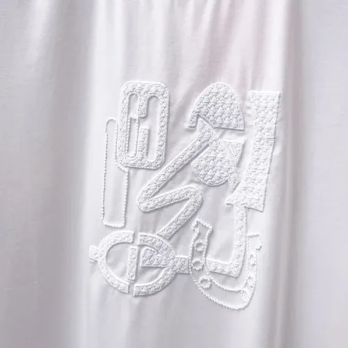 Replica Hermes T-Shirts Short Sleeved For Men #1422459 $45.00 USD for Wholesale