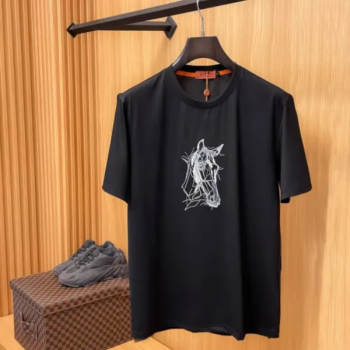 Wholesale Hermes T-Shirts Short Sleeved For Men #1422470 $45.00 USD, Wholesale Quality Replica Hermes T-Shirts