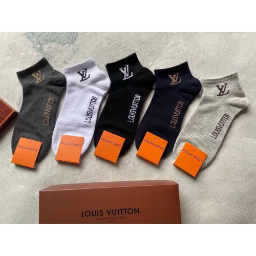 Wholesale Louis Vuitton LV Socks For Men #1422568 $25.00 USD, Wholesale Quality Replica Louis Vuitton LV Socks