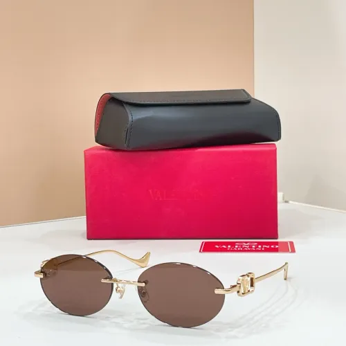 Wholesale Valentino AAA Quality Sunglasses #1423267 $60.00 USD, Wholesale Quality Replica Valentino AAA Quality Sunglasses