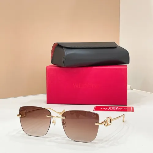 Wholesale Valentino AAA Quality Sunglasses #1423279 $60.00 USD, Wholesale Quality Replica Valentino AAA Quality Sunglasses