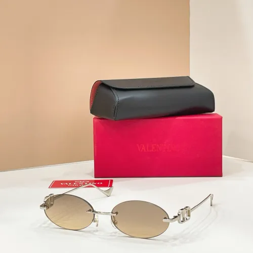Wholesale Valentino AAA Quality Sunglasses #1423308 $60.00 USD, Wholesale Quality Replica Valentino AAA Quality Sunglasses