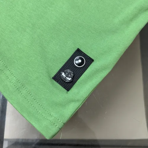 Replica Fendi T-Shirts Short Sleeved For Unisex #1423445 $32.00 USD for Wholesale