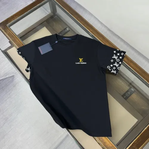 Wholesale Louis Vuitton LV T-Shirts Short Sleeved For Unisex #1423461 $32.00 USD, Wholesale Quality Replica Louis Vuitton LV T-Shirts