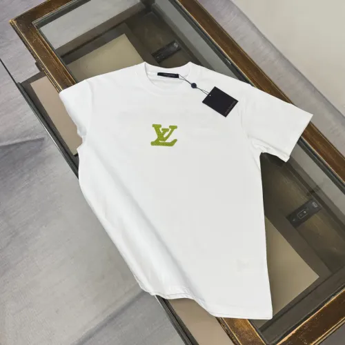 Wholesale Louis Vuitton LV T-Shirts Short Sleeved For Unisex #1423462 $32.00 USD, Wholesale Quality Replica Louis Vuitton LV T-Shirts
