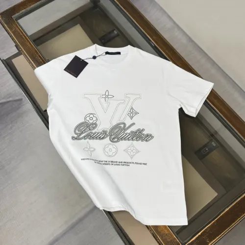 Wholesale Louis Vuitton LV T-Shirts Short Sleeved For Unisex #1423468 $32.00 USD, Wholesale Quality Replica Louis Vuitton LV T-Shirts