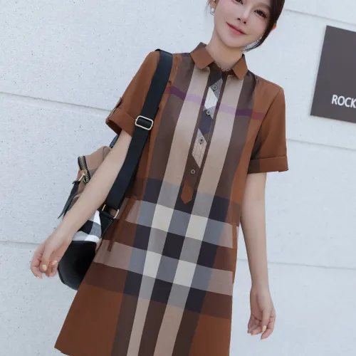 Replica Burberry Dresses Short Sleeved For Women #1423752 $76.00 USD for Wholesale