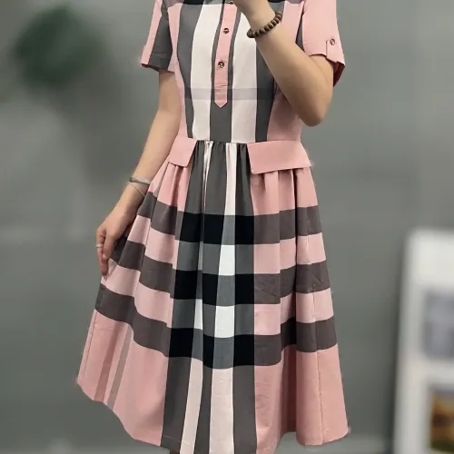 Replica Burberry Dresses Short Sleeved For Women #1423755 $76.00 USD for Wholesale