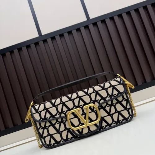 Wholesale Valentino AAA Quality Messenger Bags For Women #1425049 $98.00 USD, Wholesale Quality Replica Valentino AAA Quality Messenger Bags