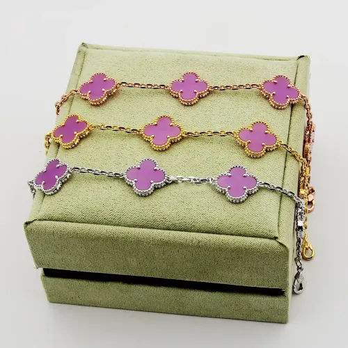 Replica Van Cleef & Arpels Bracelets For Women #1425063 $27.00 USD for Wholesale