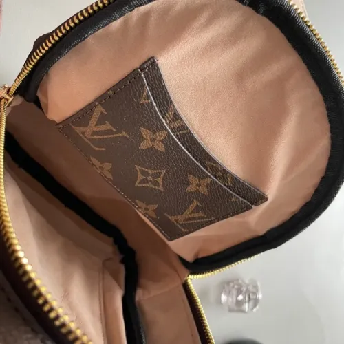 Replica Louis Vuitton AAA Man Messenger Bags #1426214 $76.00 USD for Wholesale