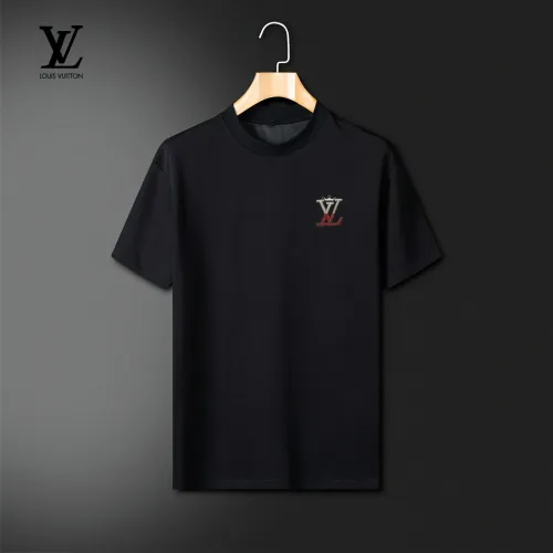 Replica Louis Vuitton LV Tracksuits Short Sleeved For Men #1426565 $64.00 USD for Wholesale