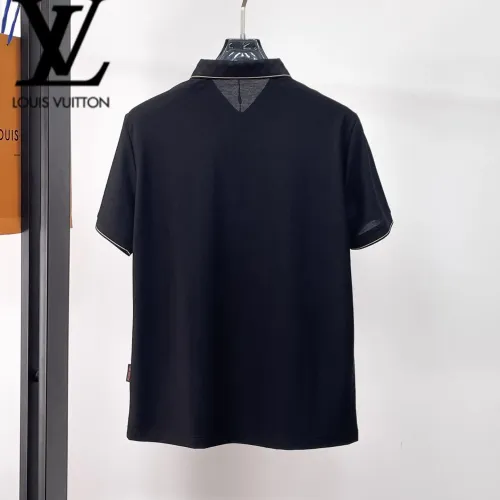 Replica Louis Vuitton LV T-Shirts Short Sleeved For Men #1426870 $48.00 USD for Wholesale