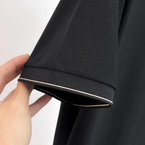 Replica Louis Vuitton LV T-Shirts Short Sleeved For Men #1426870 $48.00 USD for Wholesale