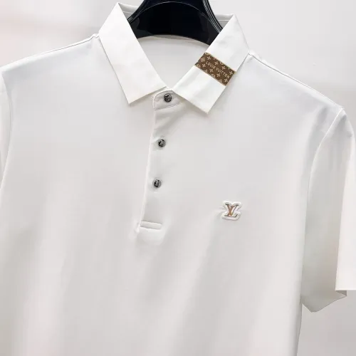 Replica Louis Vuitton LV T-Shirts Short Sleeved For Men #1426874 $48.00 USD for Wholesale