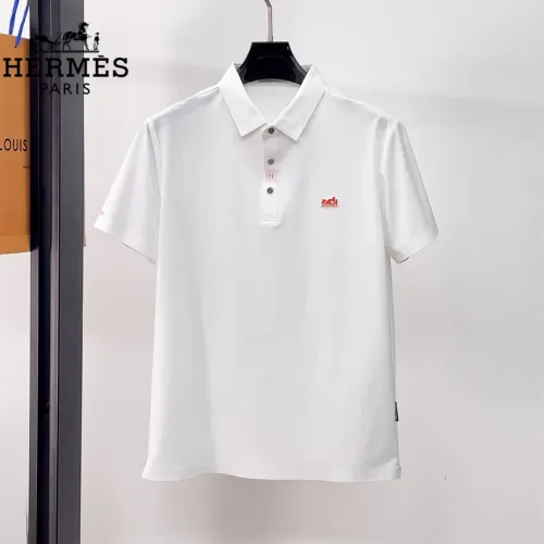 Wholesale Hermes T-Shirts Short Sleeved For Men #1426878 $48.00 USD, Wholesale Quality Replica Hermes T-Shirts