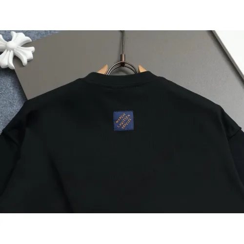 Replica Louis Vuitton LV T-Shirts Short Sleeved For Unisex #1427001 $38.00 USD for Wholesale