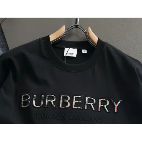 Replica Burberry T-Shirts Short Sleeved For Unisex #1427008 $38.00 USD for Wholesale