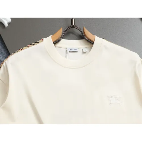 Replica Burberry T-Shirts Short Sleeved For Unisex #1427011 $38.00 USD for Wholesale