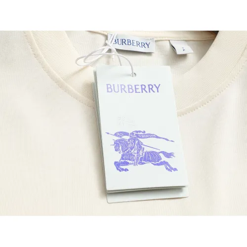 Replica Burberry T-Shirts Short Sleeved For Unisex #1427011 $38.00 USD for Wholesale