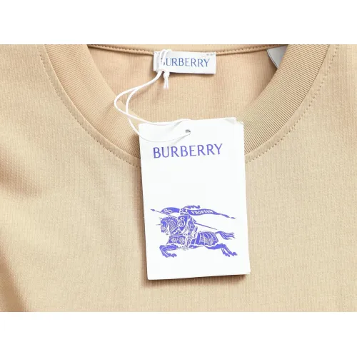 Replica Burberry T-Shirts Short Sleeved For Unisex #1427012 $38.00 USD for Wholesale