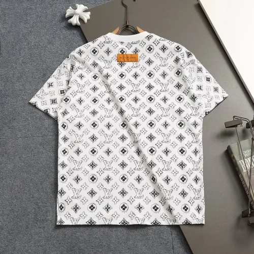 Replica Louis Vuitton LV T-Shirts Short Sleeved For Unisex #1427038 $38.00 USD for Wholesale