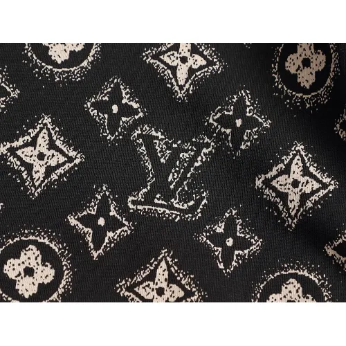 Replica Louis Vuitton LV T-Shirts Short Sleeved For Unisex #1427039 $38.00 USD for Wholesale