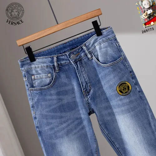 Replica Versace Jeans For Men #1427510 $48.00 USD for Wholesale