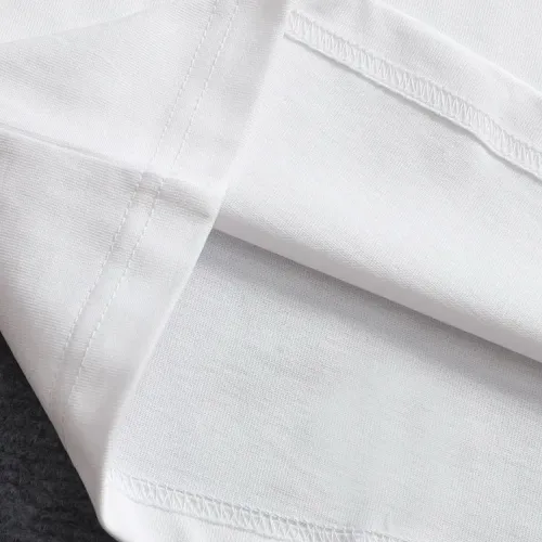 Replica Louis Vuitton LV T-Shirts Short Sleeved For Unisex #1428161 $36.00 USD for Wholesale