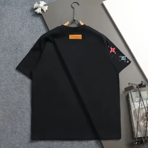 Replica Louis Vuitton LV T-Shirts Short Sleeved For Unisex #1428173 $36.00 USD for Wholesale
