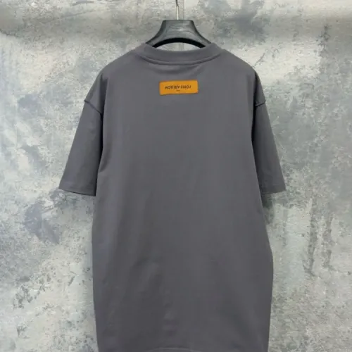 Replica Louis Vuitton LV T-Shirts Short Sleeved For Unisex #1428217 $60.00 USD for Wholesale