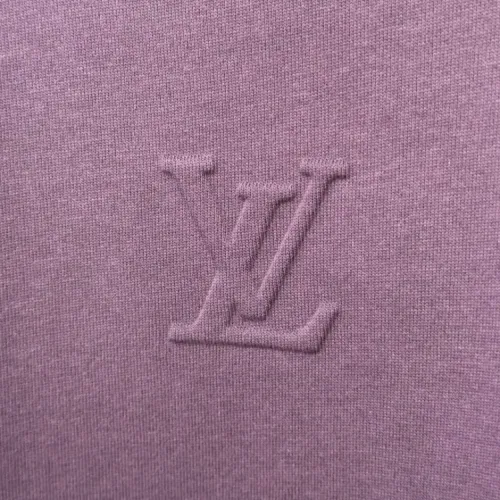 Replica Louis Vuitton LV T-Shirts Short Sleeved For Unisex #1428218 $60.00 USD for Wholesale
