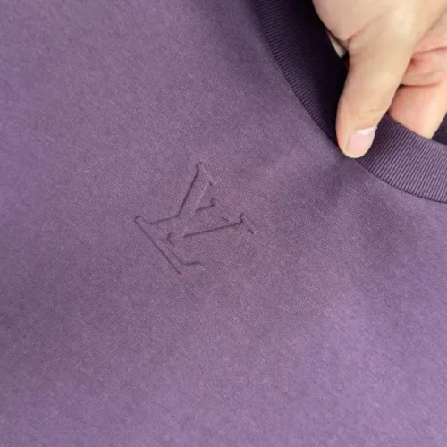 Replica Louis Vuitton LV T-Shirts Short Sleeved For Unisex #1428218 $60.00 USD for Wholesale