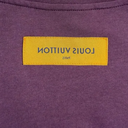 Replica Louis Vuitton LV T-Shirts Short Sleeved For Unisex #1428218 $60.00 USD for Wholesale