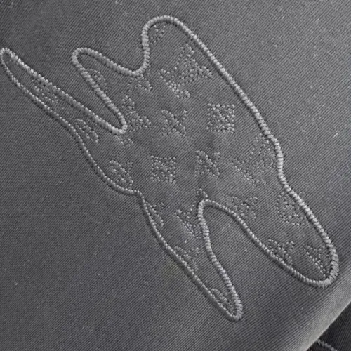 Replica Louis Vuitton LV T-Shirts Short Sleeved For Unisex #1428901 $39.00 USD for Wholesale