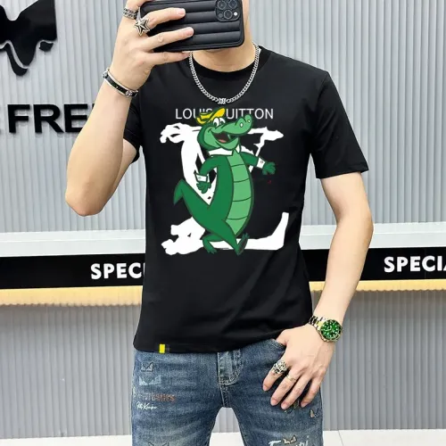 Wholesale Louis Vuitton LV T-Shirts Short Sleeved For Men #1429248 $40.00 USD, Wholesale Quality Replica Louis Vuitton LV T-Shirts