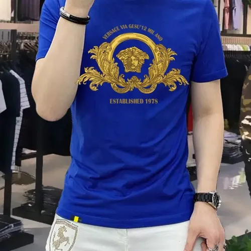Wholesale Versace T-Shirts Short Sleeved For Men #1429265 $40.00 USD, Wholesale Quality Replica Versace T-Shirts