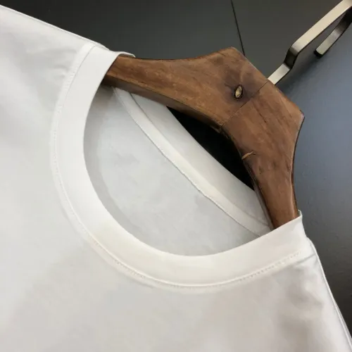 Replica Louis Vuitton LV T-Shirts Short Sleeved For Men #1429348 $40.00 USD for Wholesale