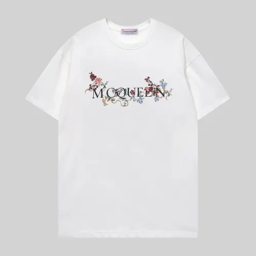 Wholesale Alexander McQueen T-shirts Short Sleeved For Unisex #1429580 $32.00 USD, Wholesale Quality Replica Alexander McQueen T-shirts