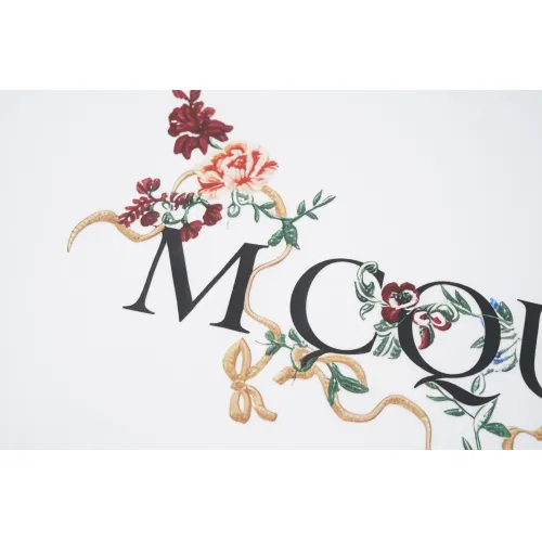 Replica Alexander McQueen T-shirts Short Sleeved For Unisex #1429580 $32.00 USD for Wholesale