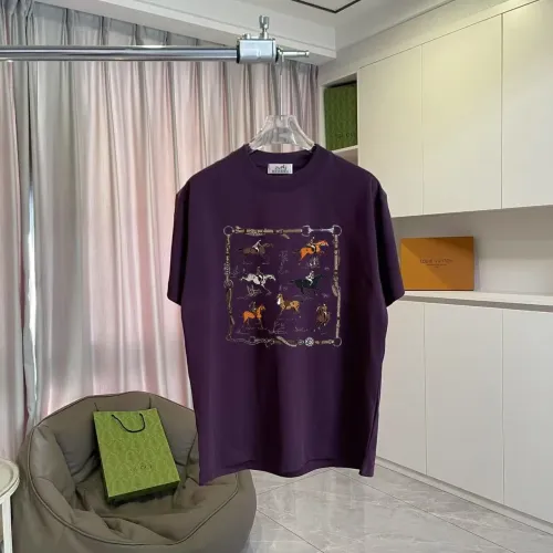 Wholesale Hermes T-Shirts Short Sleeved For Unisex #1429670 $42.00 USD, Wholesale Quality Replica Hermes T-Shirts
