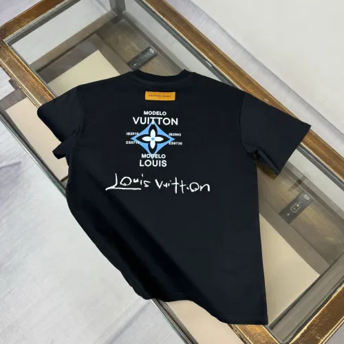 Replica Louis Vuitton LV T-Shirts Short Sleeved For Men #1429756 $45.00 USD for Wholesale