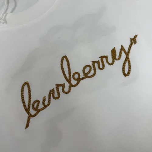 Replica Burberry T-Shirts Short Sleeved For Unisex #1429768 $45.00 USD for Wholesale