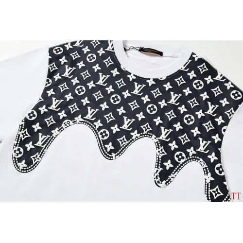 Replica Louis Vuitton LV T-Shirts Short Sleeved For Unisex #1429948 $39.00 USD for Wholesale