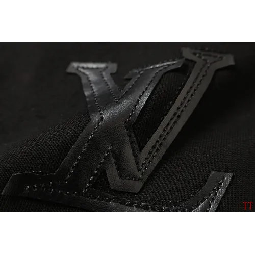 Replica Louis Vuitton LV T-Shirts Short Sleeved For Unisex #1429953 $39.00 USD for Wholesale