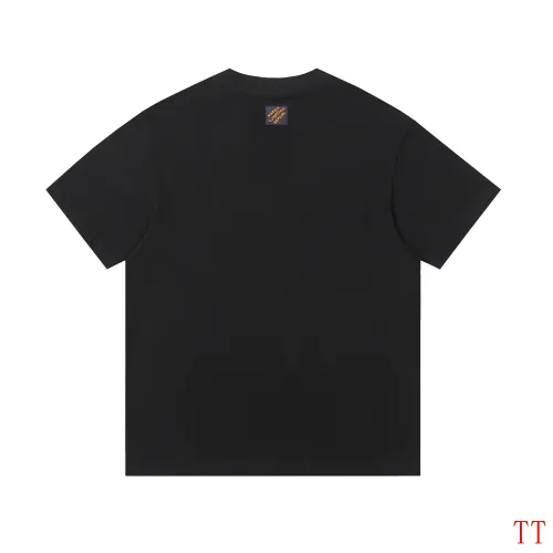 Replica Louis Vuitton LV T-Shirts Short Sleeved For Unisex #1429955 $39.00 USD for Wholesale