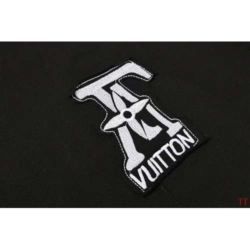 Replica Louis Vuitton LV T-Shirts Short Sleeved For Unisex #1429957 $39.00 USD for Wholesale