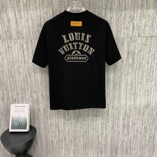 Replica Louis Vuitton LV T-Shirts Short Sleeved For Unisex #1429975 $42.00 USD for Wholesale