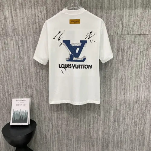 Replica Louis Vuitton LV T-Shirts Short Sleeved For Unisex #1429983 $42.00 USD for Wholesale